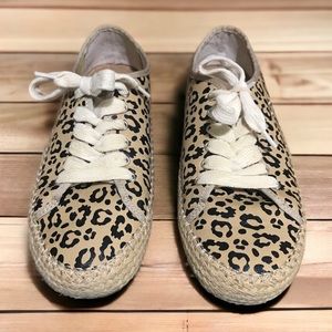 NWOB EMU Australia Agonis Cuban Sand Leopard Flats